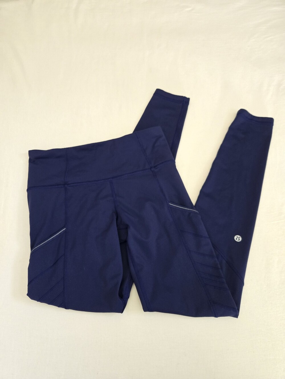 Lululemon Base Pace Leggings Ankle Length Blue Rear Zip Pocket Size 4 #X10416